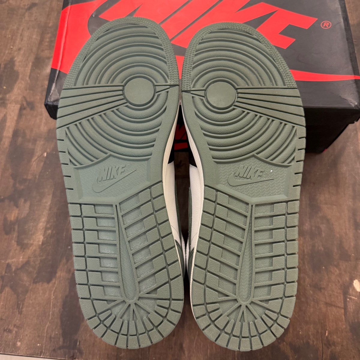 Jordan 1 Retro High Clay Green - Image 3