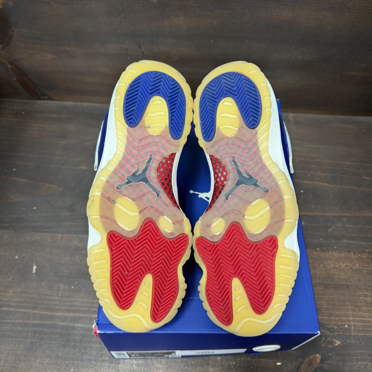 Jordan 11 Retro Rare Air - Image 6