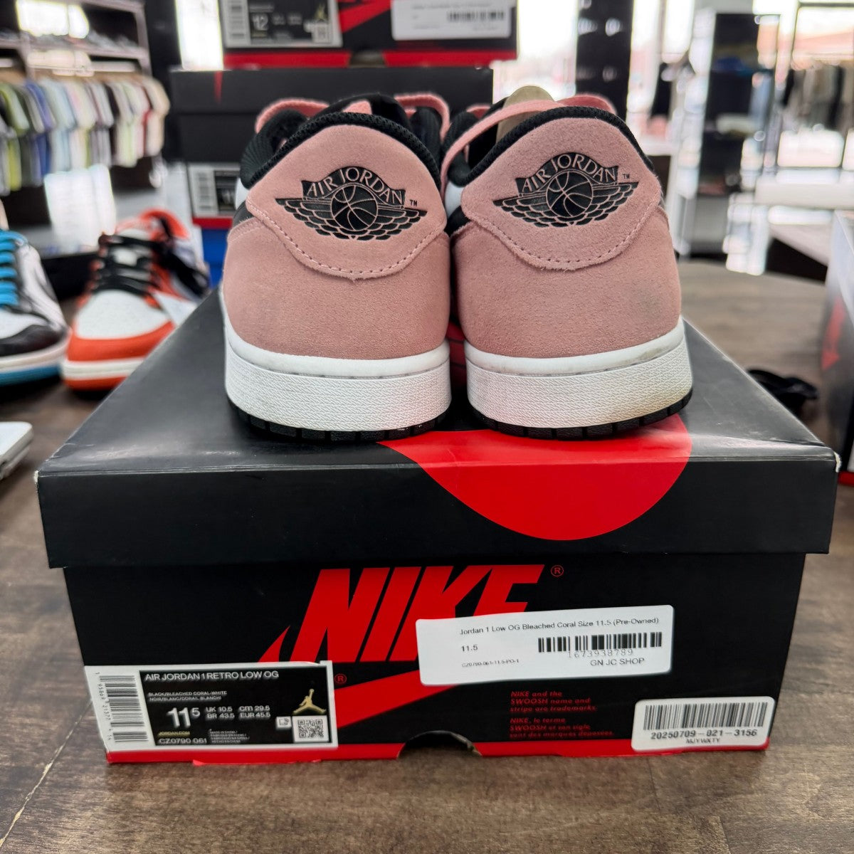 Jordan 1 Low OG Bleached Coral - Image 3