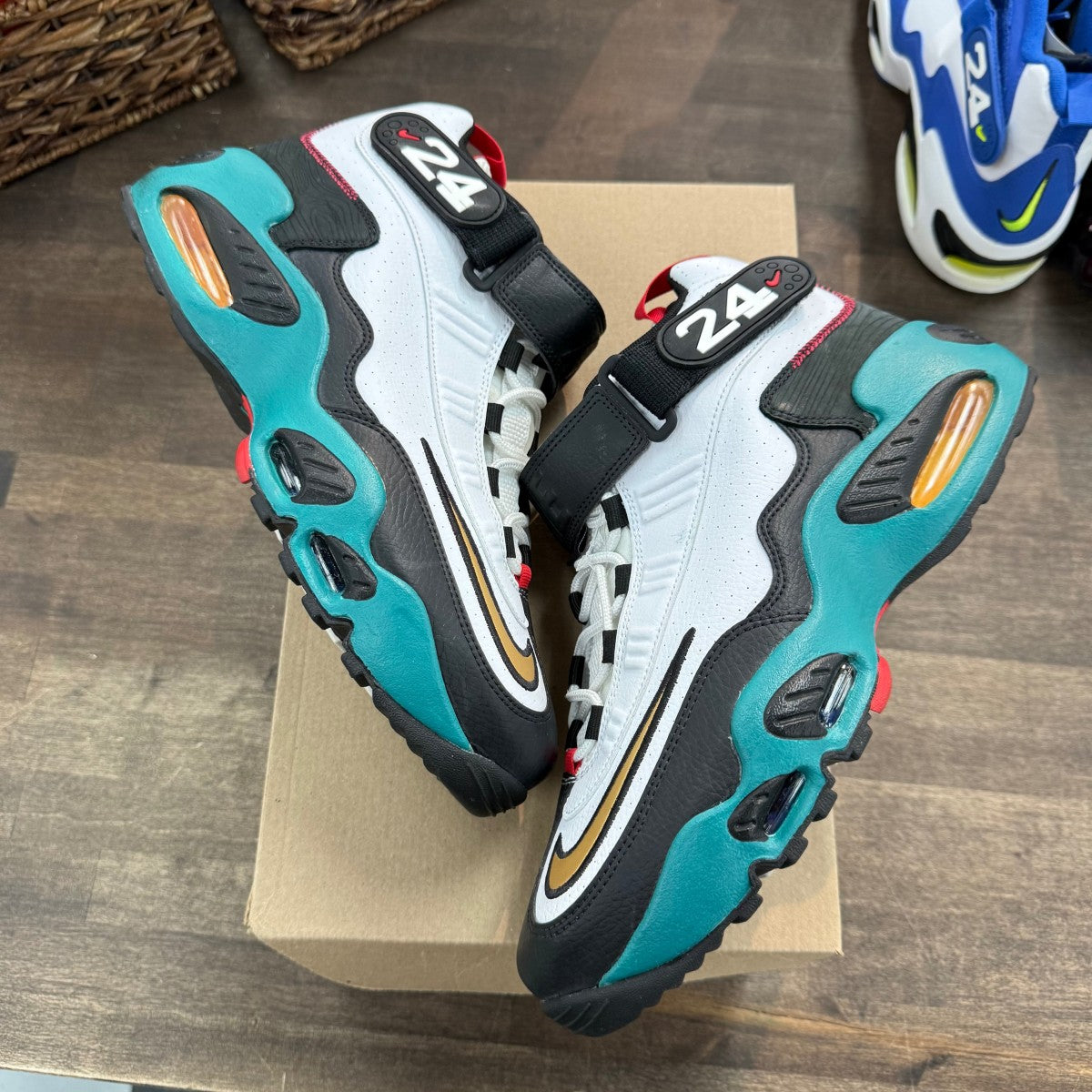 Nike Air Griffey Max 1 Swingman Sweetest Swing Size 10 (Pre-Owned) - Image 1