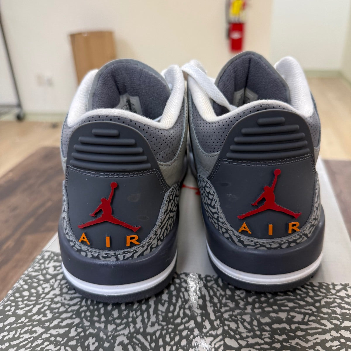 Jordan 3 Retro Cool Grey (2021) - Image 3