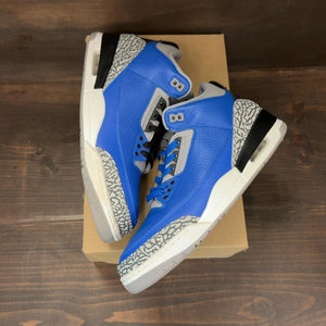 Jordan 3 Retro Varsity Royal Cement Size 11 (Pre-Owned) - Image 2