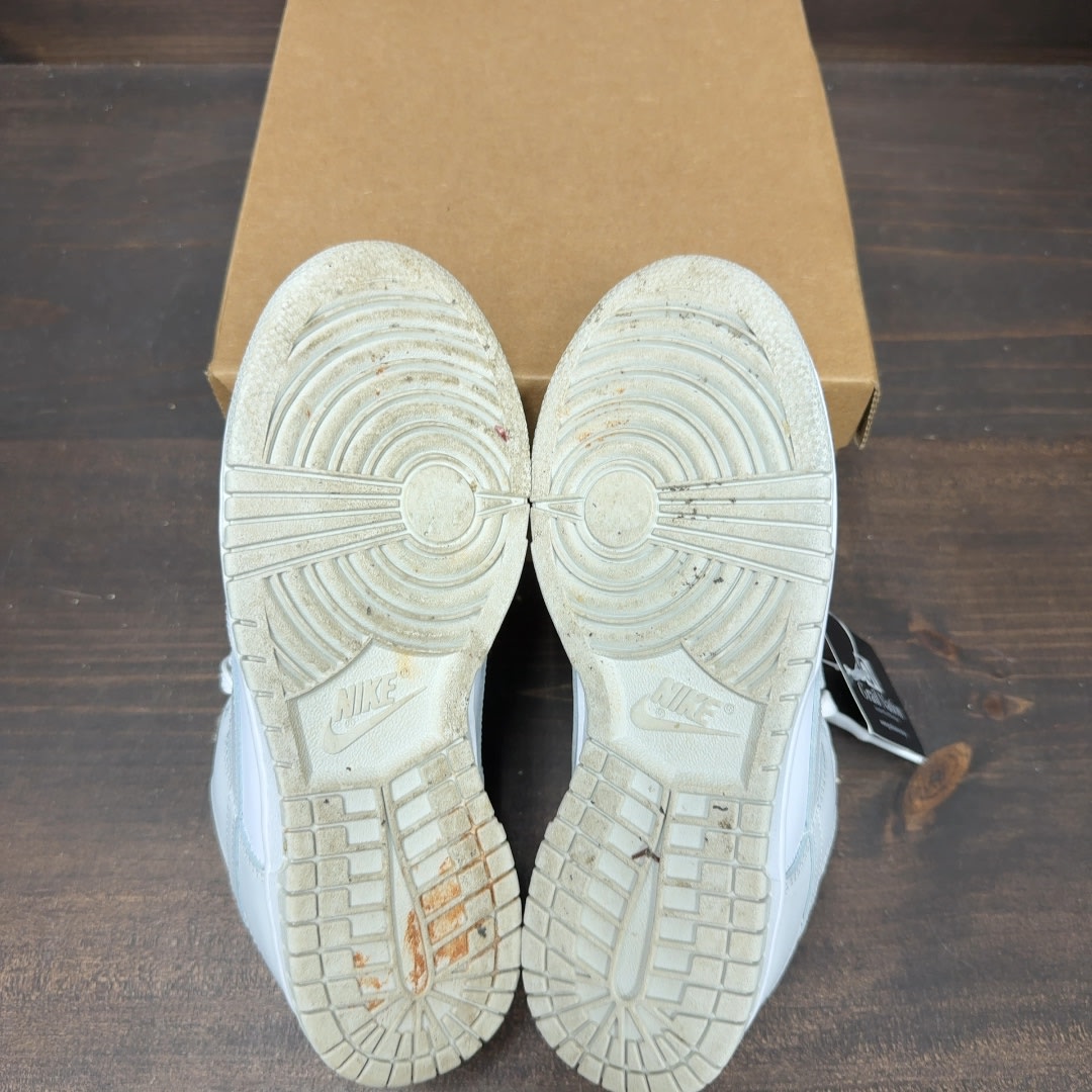 Nike Dunk Low Photon Dust (Women's) Size 6W (Pre-Owned) - Image 7