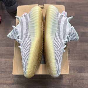 adidas Yeezy Boost 350 V2 Blue Tint Size 7.5 (Pre-Owned) - Image 2