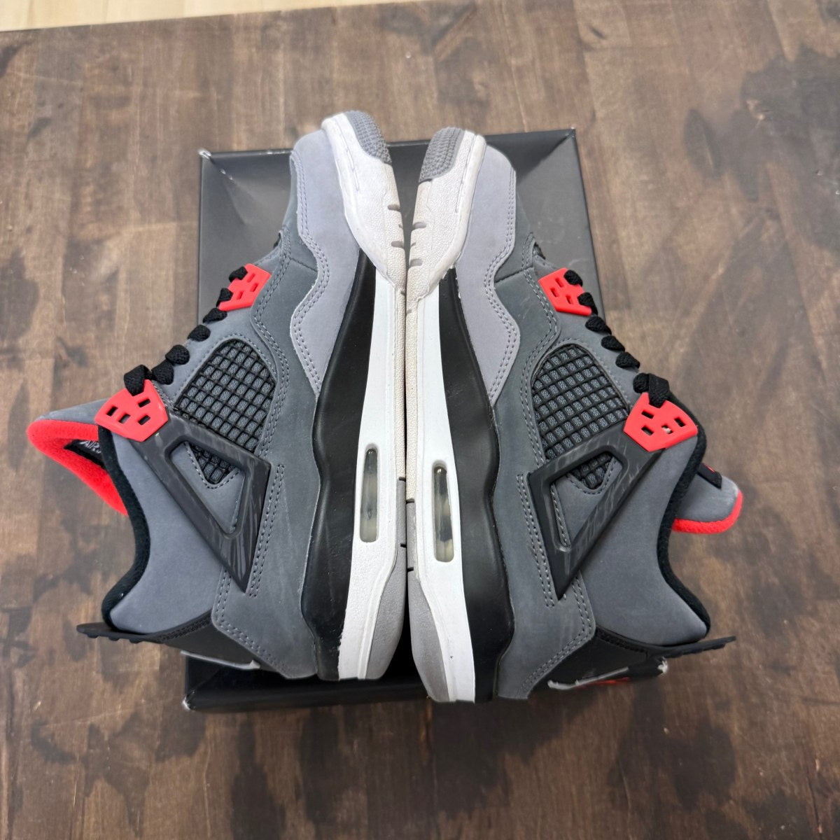 Jordan 4 Retro Infrared (GS) - Image 4