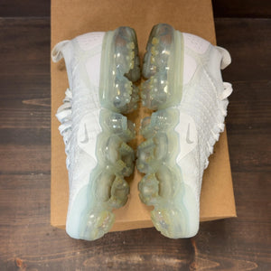 Nike Air VaporMax 2 White Pure Platinum (Women's) Size 7W (Pre-Owned) - Image 4