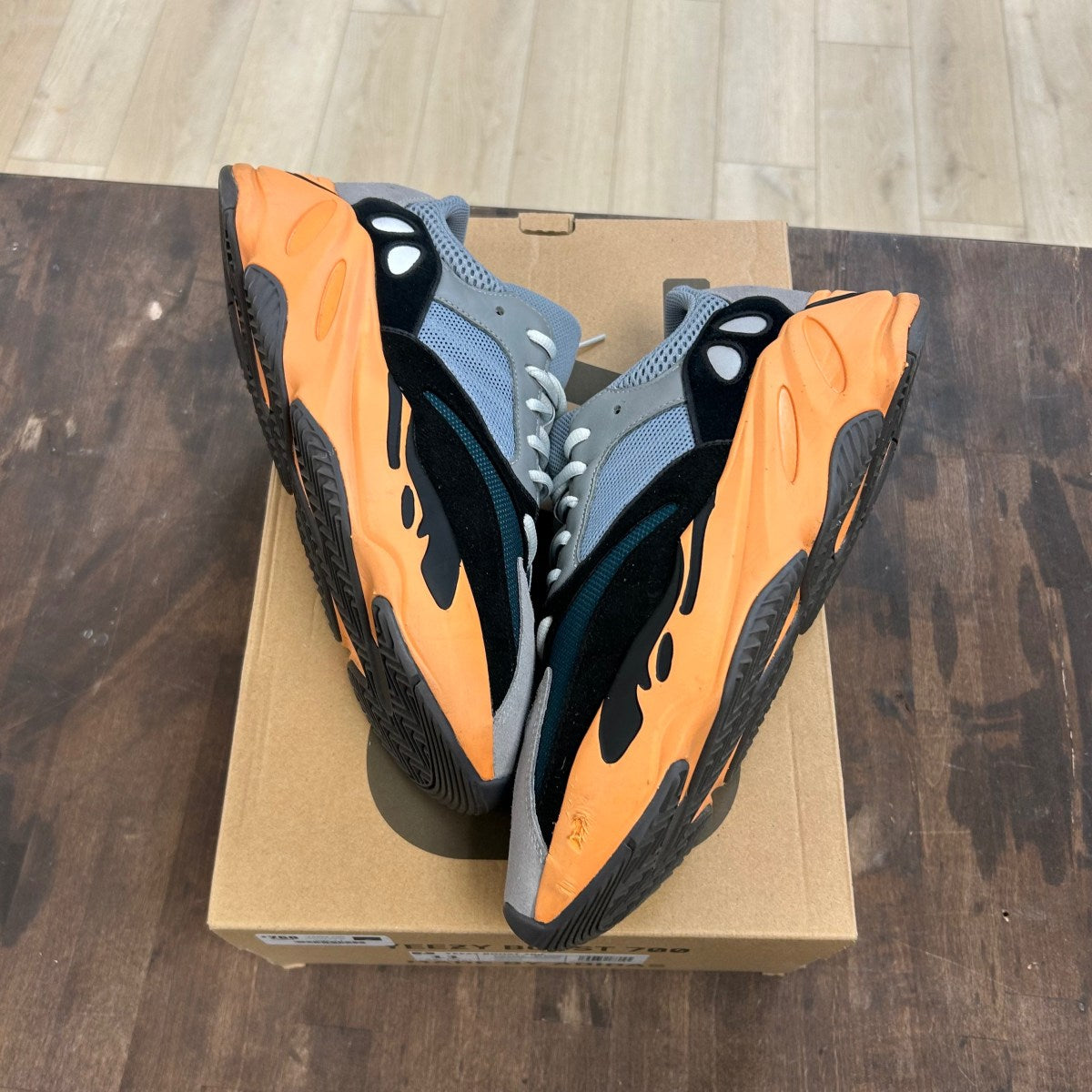 adidas Yeezy Boost 700 Wash Orange Size 11 (Pre-Owned)