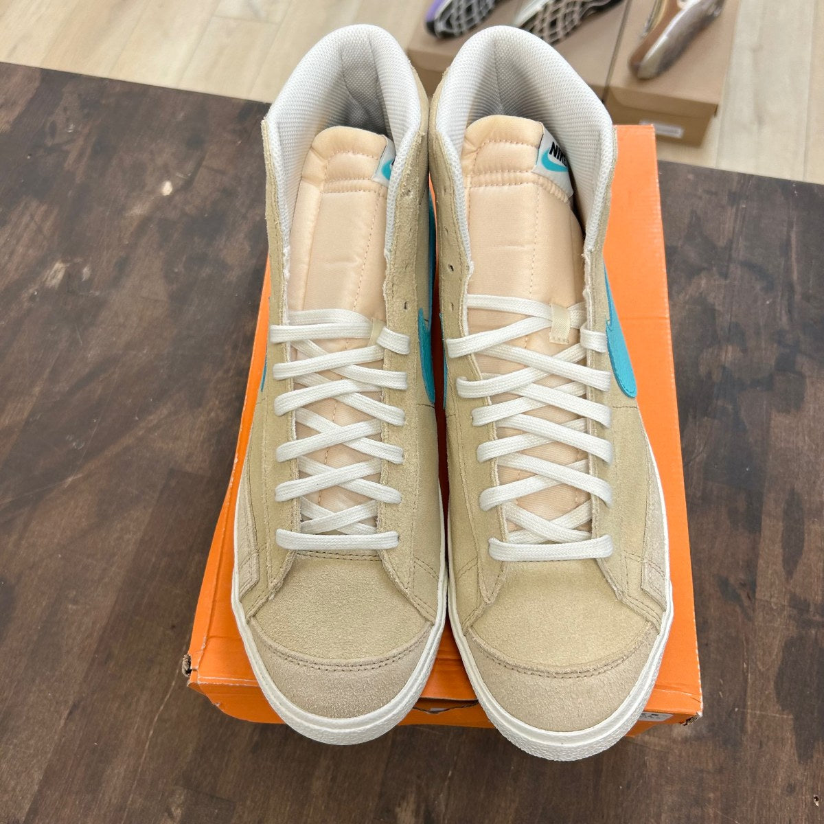 Nike Blazer Mid 77 Desert Ore Light Aqua - Image 2