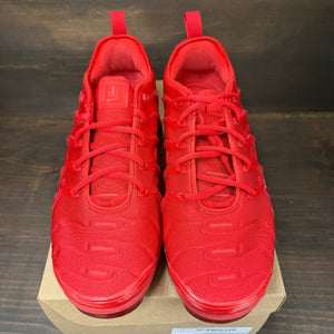 Nike Air VaporMax Plus Triple Red Size 9.5 (Pre-Owned) - Image 3