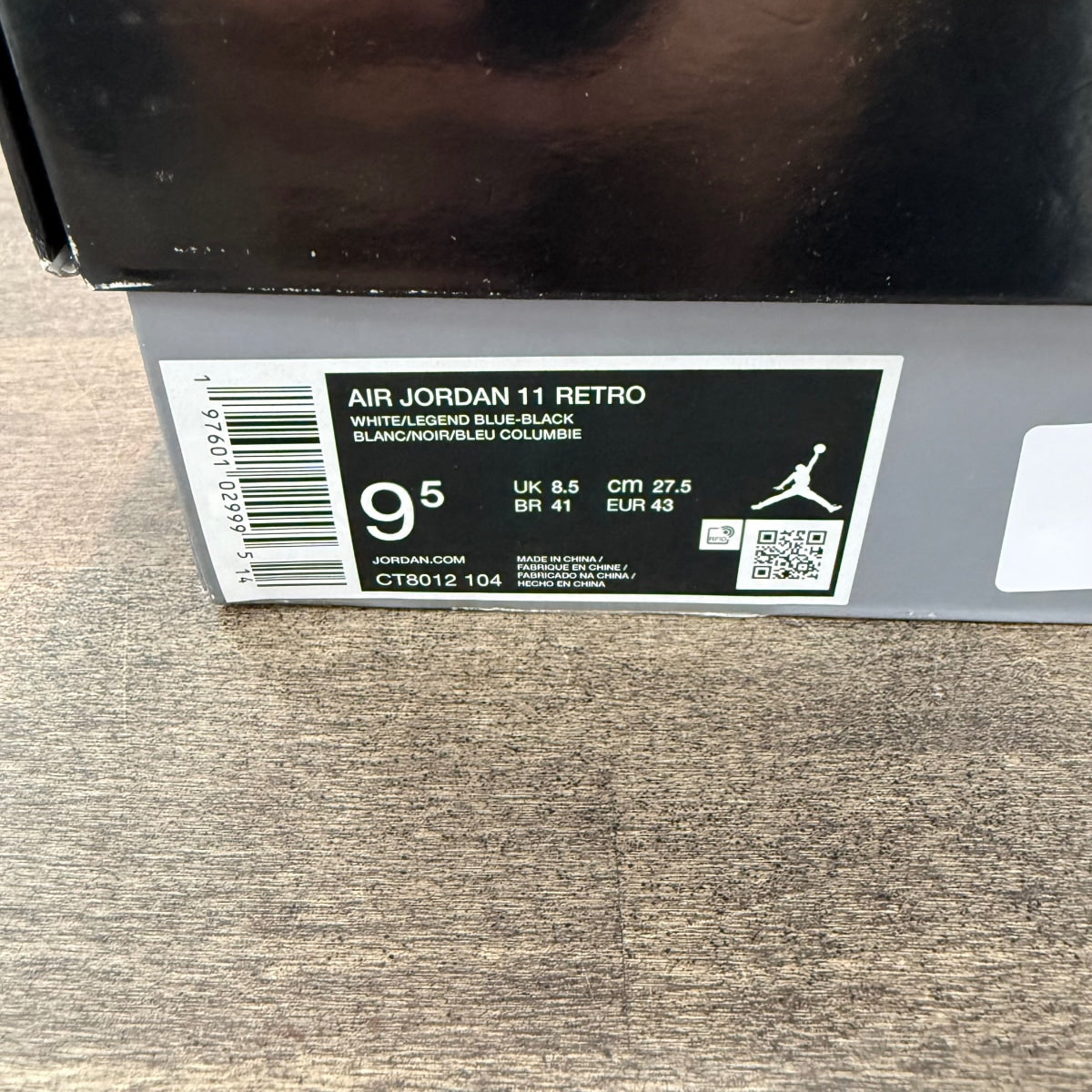 Jordan 11 Retro Legend Blue (2024) - Image 6