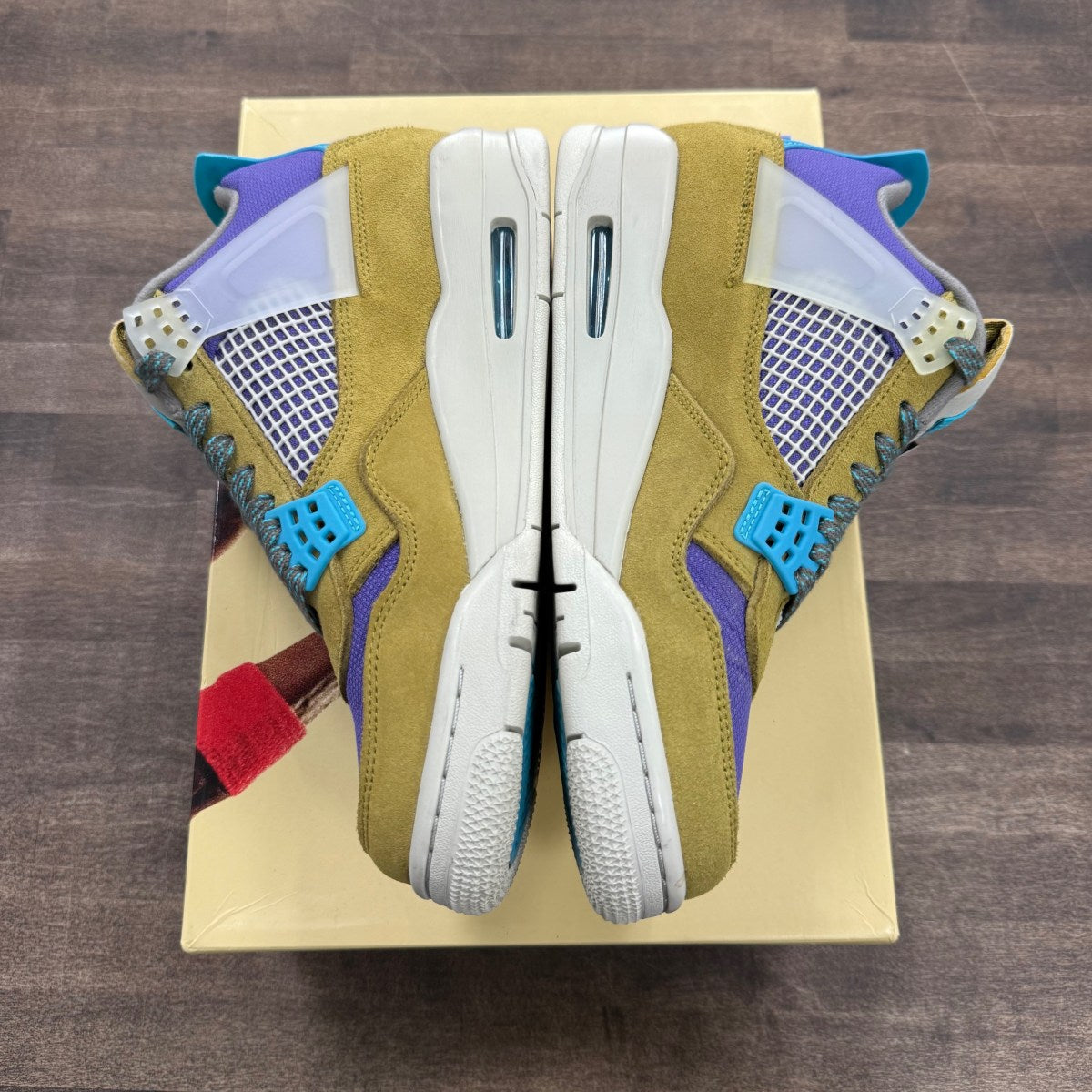 Jordan 4 Retro SP 30th Anniversary Union Desert Moss - Image 2
