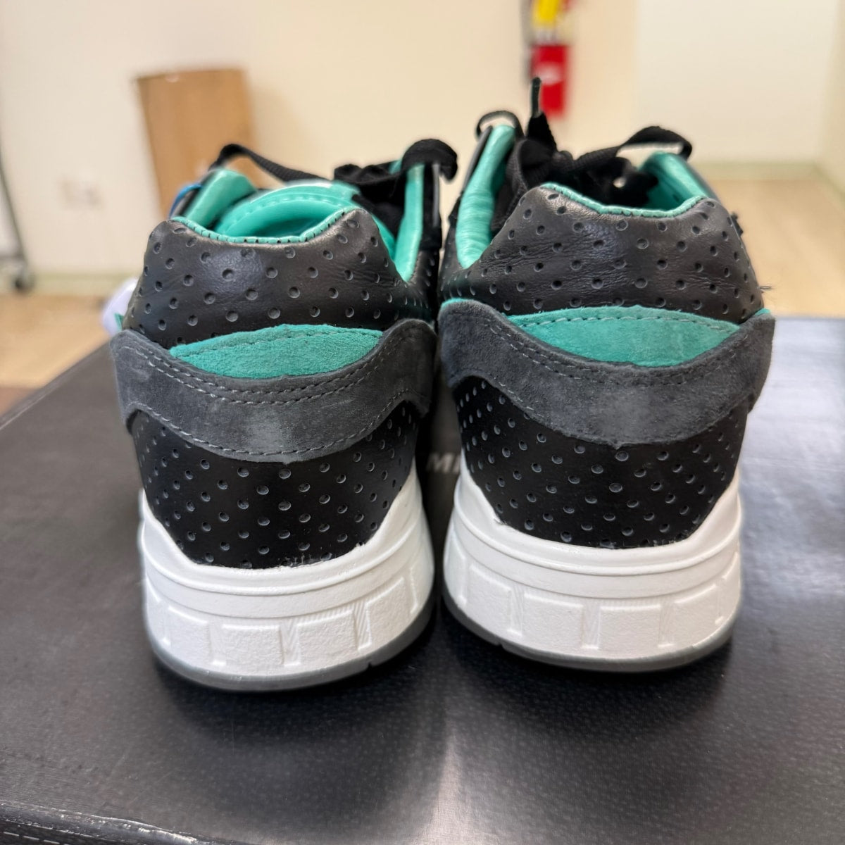 Premier x Saucony 'Work Play' Pack Size 10 (Pre-Owned) - Image 7
