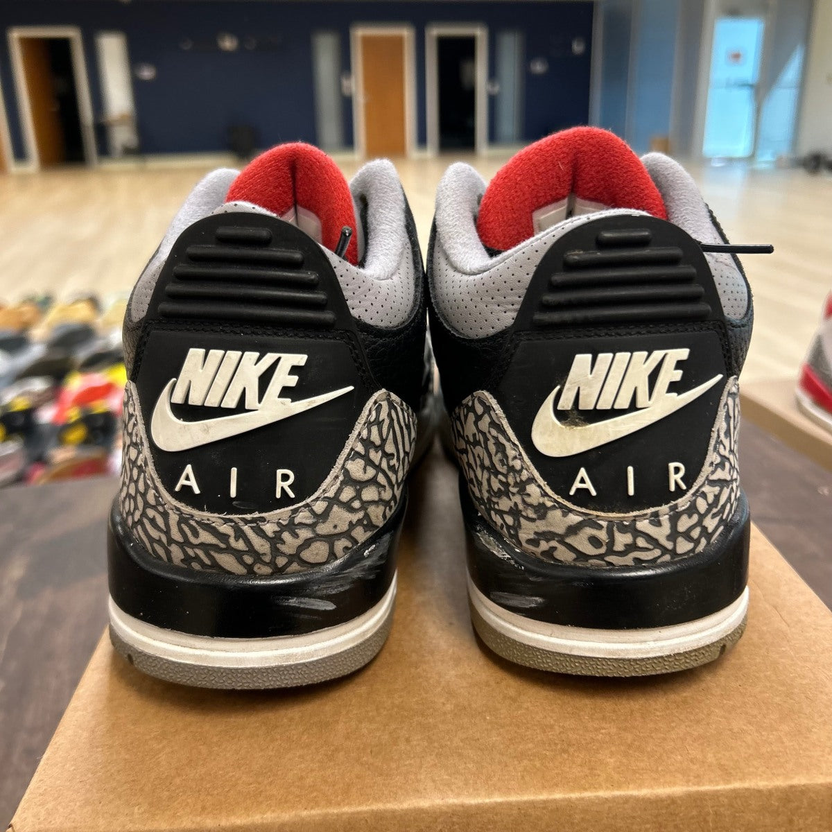 Jordan 3 Retro OG Black Cement (2024) Size 12.5 (Pre-Owned) - Image 4