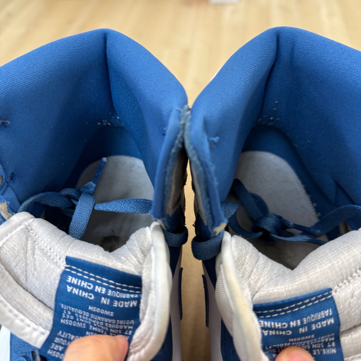 Jordan 1 Retro High OG True Blue Size 11.5 (Pre-Owned) - Image 3