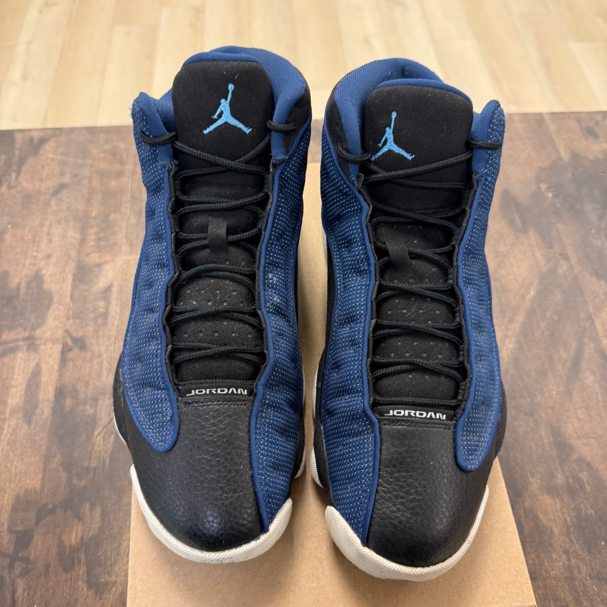 Jordan 13 Retro Brave Blue Size 13 (Pre-Owned) - Image 2