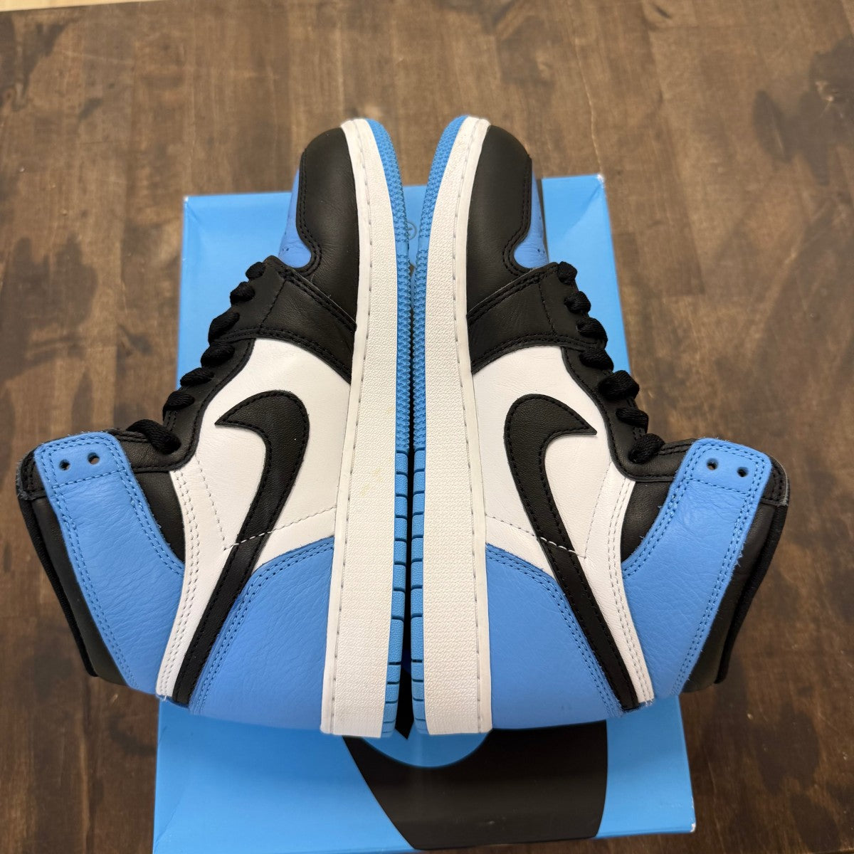 Jordan 1 Retro High OG UNC Toe (GS) - Image 4