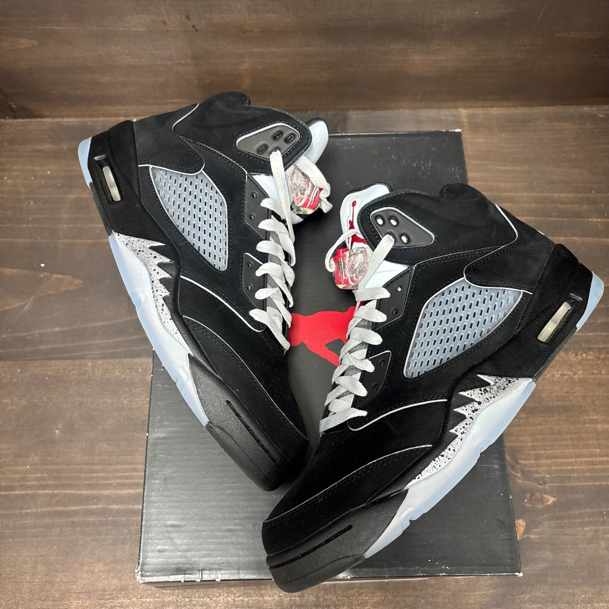 Jordan 5 Retro OG Black Metallic Reimagined - Image 2