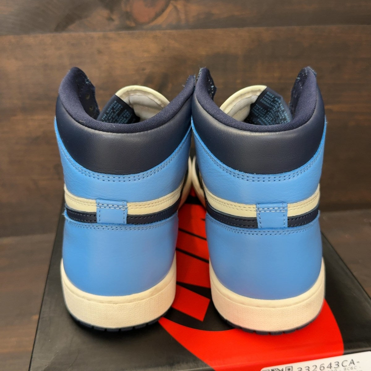 Jordan 1 Retro High Obsidian - Image 4