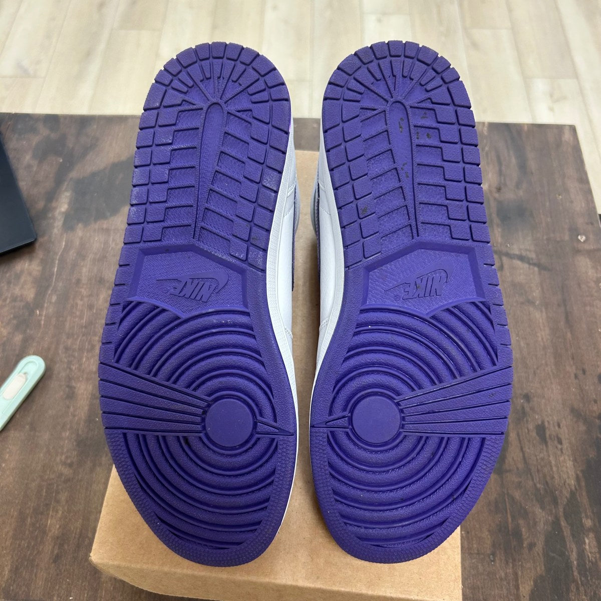 Jordan 1 Retro High Court Purple (Women's) Size 12W (Pre-Owned) - Image 5