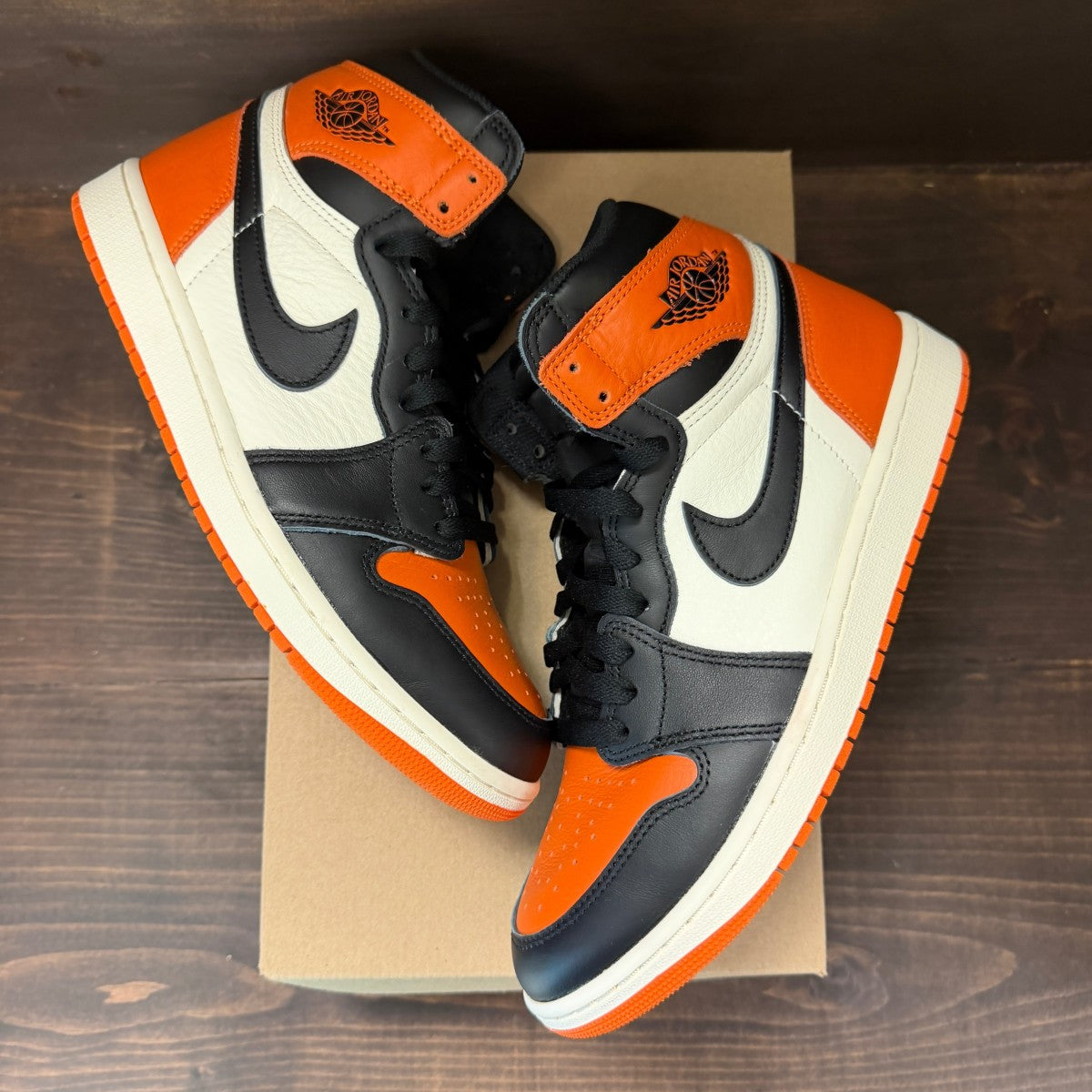 Jordan 1 Retro High OG Shattered Backboard (2025) Size 10 (Pre-Owned) - Image 2