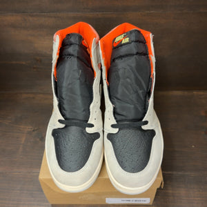 Jordan 1 Retro High Neutral Grey Hyper Crimson Size 14 - Image 3