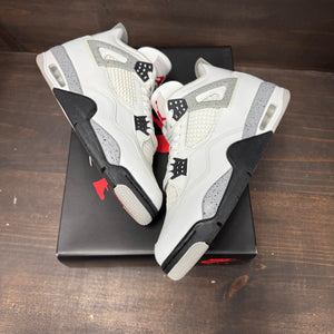 Jordan 4 Retro White Cement (2025) Size 10 (Pre-Owned) - back