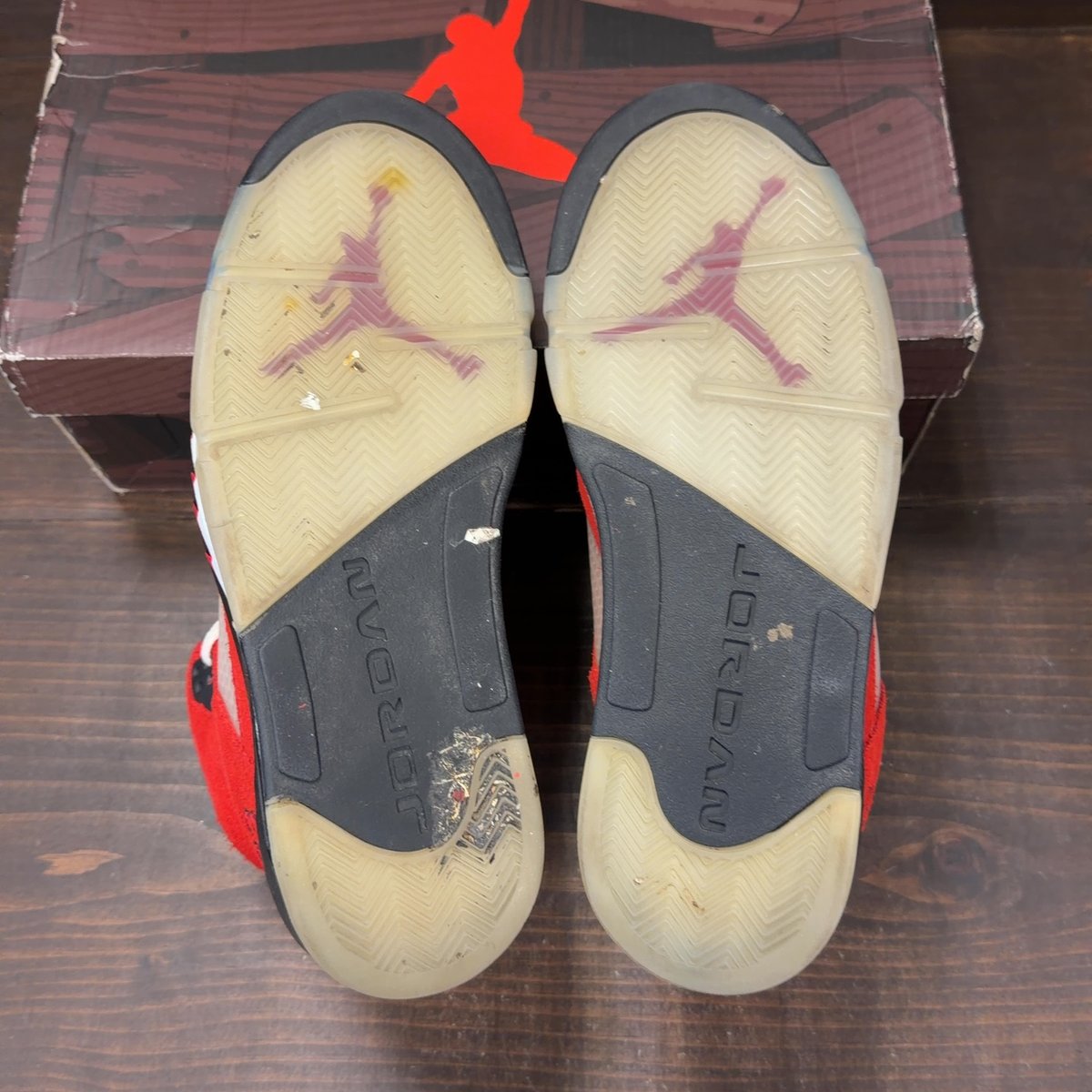 Jordan 5 Retro Raging Bull Red (2021) Size 10.5 (Pre-Owned) - aux