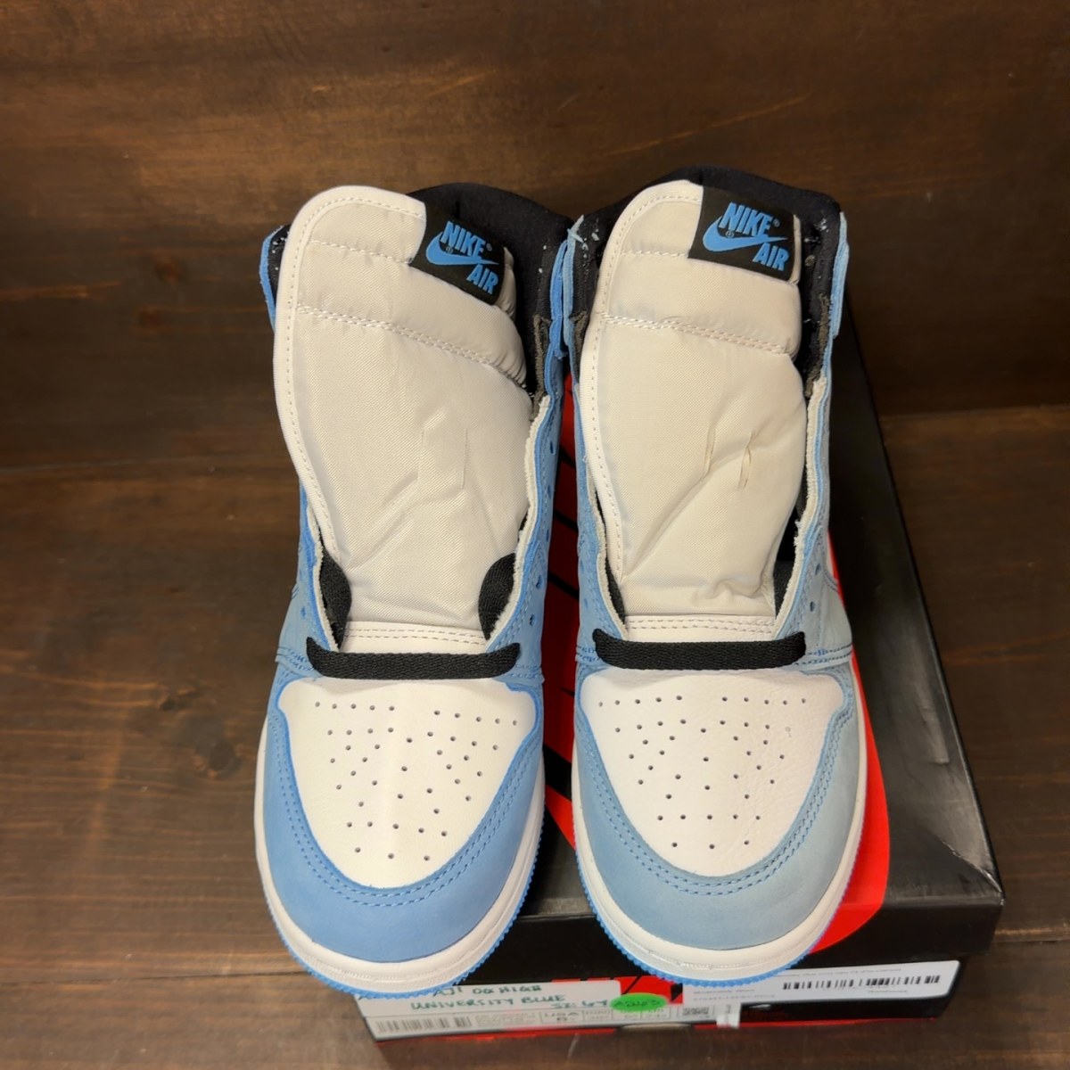 Jordan 1 Retro High OG University Blue (GS) Size 6Y (Pre-Owned) - tag