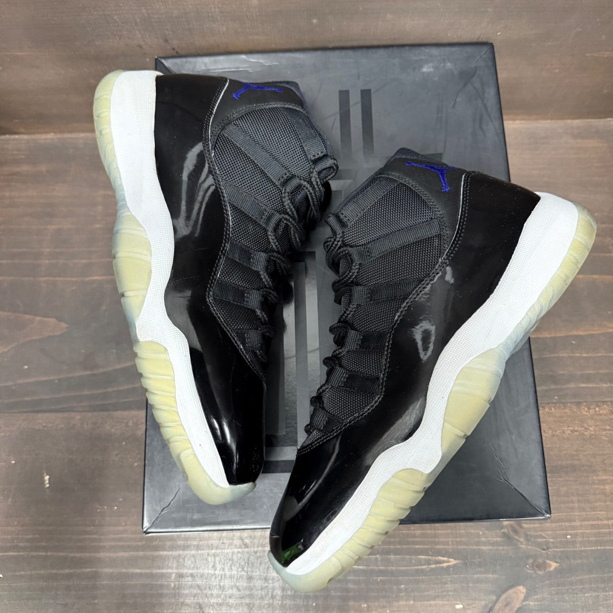 Jordan 11 Retro Space Jam (2016) - Image 4
