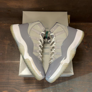 Jordan 11 Retro Cool Grey (2021) Size 9.5 (Pre-Owned) - back