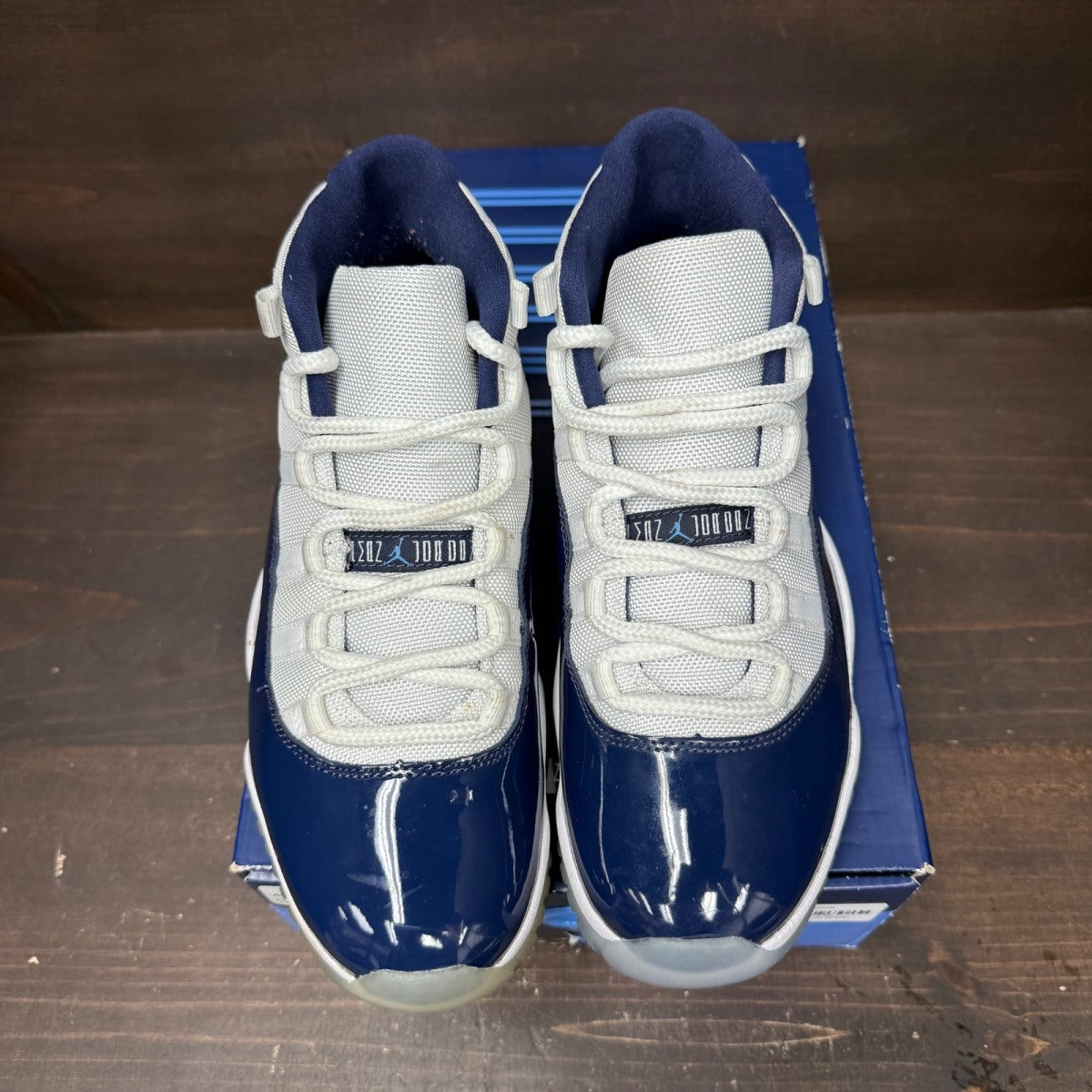 Jordan 11 Retro UNC Win Like 82 Size 8.5 (Pre-Owned) - back
