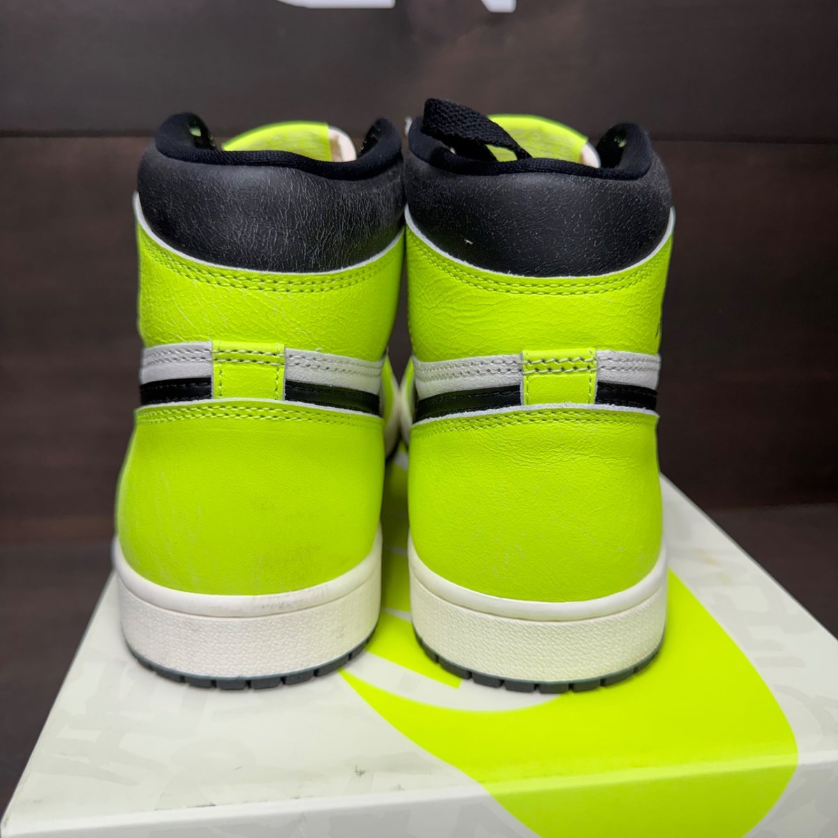 Jordan 1 Retro High OG Visionaire Size 9 (Pre-Owned) - sole