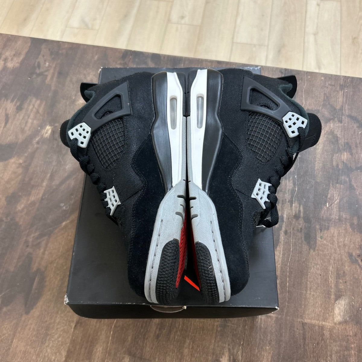 Jordan 4 Retro SE Black Canvas Size 9 (Pre-Owned) - Image 3