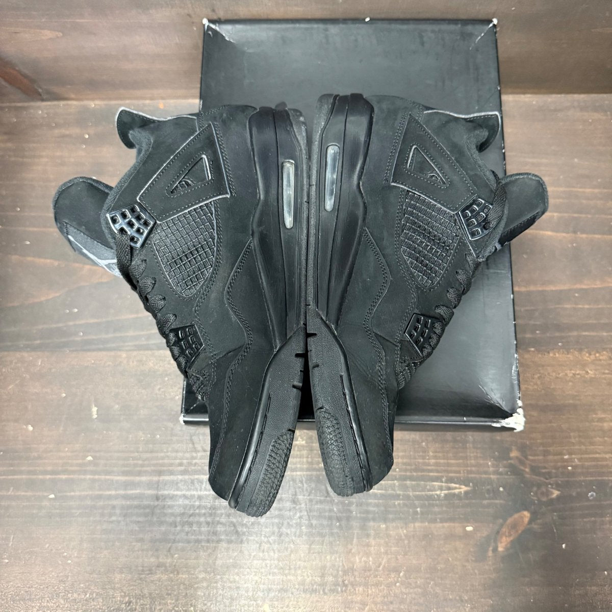Jordan 4 Retro Black Cat (2020) Size 10 (Pre-Owned) - side