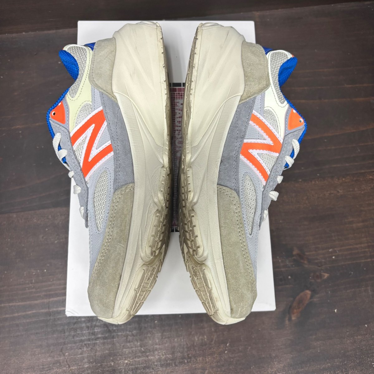 New Balance 990v6 MiUSA Ronnie Fieg Madison Square Garden Sandrift Size 8 (Pre-Owned) - tag