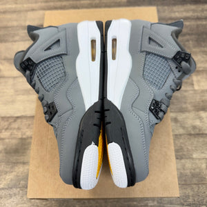 Jordan 4 Retro Cool Grey (2019) (GS) Size 5.5Y (Pre-Owned) - Image 2