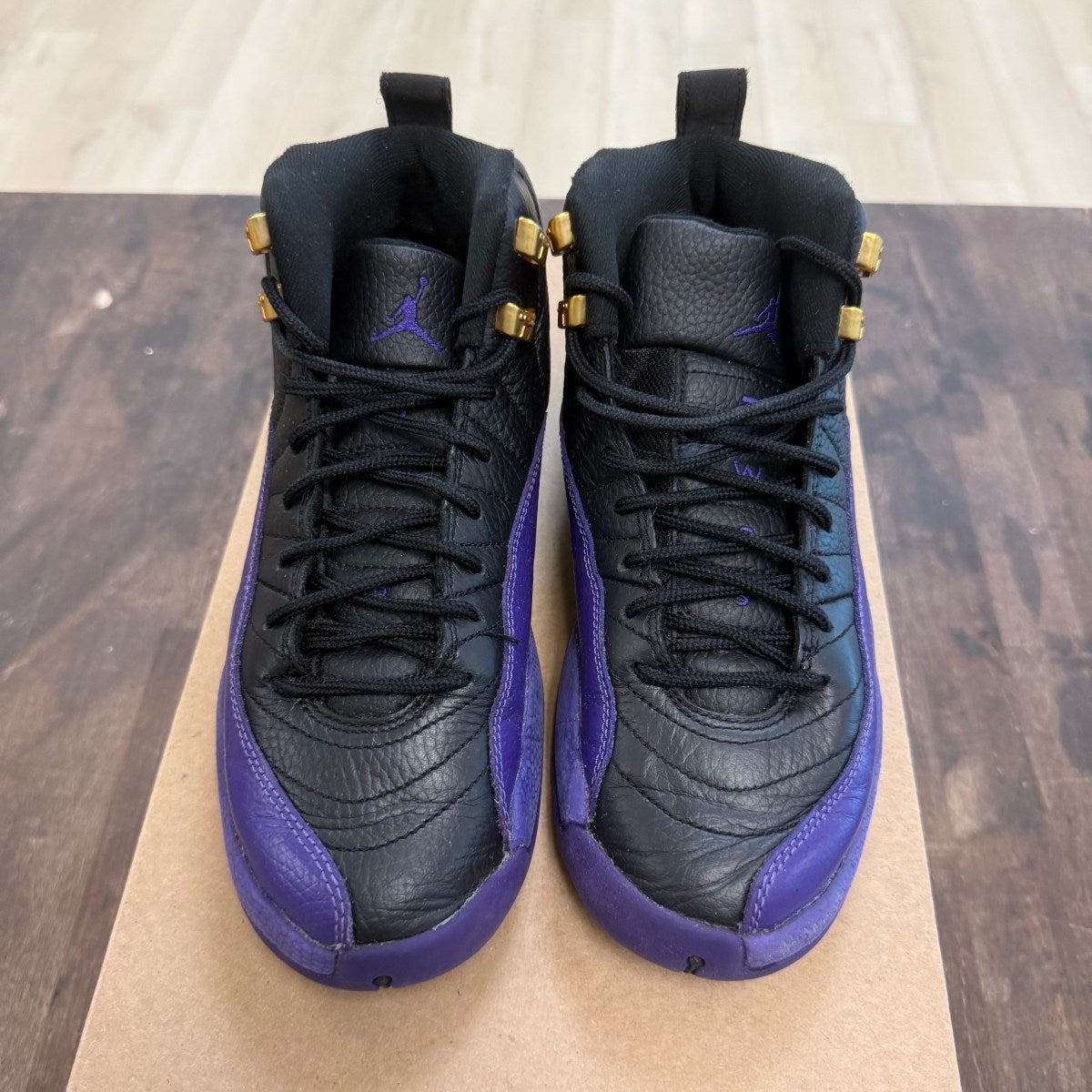 Jordan 12 Retro Field Purple (GS) Size 4.5Y (Pre-Owned) - Image 2