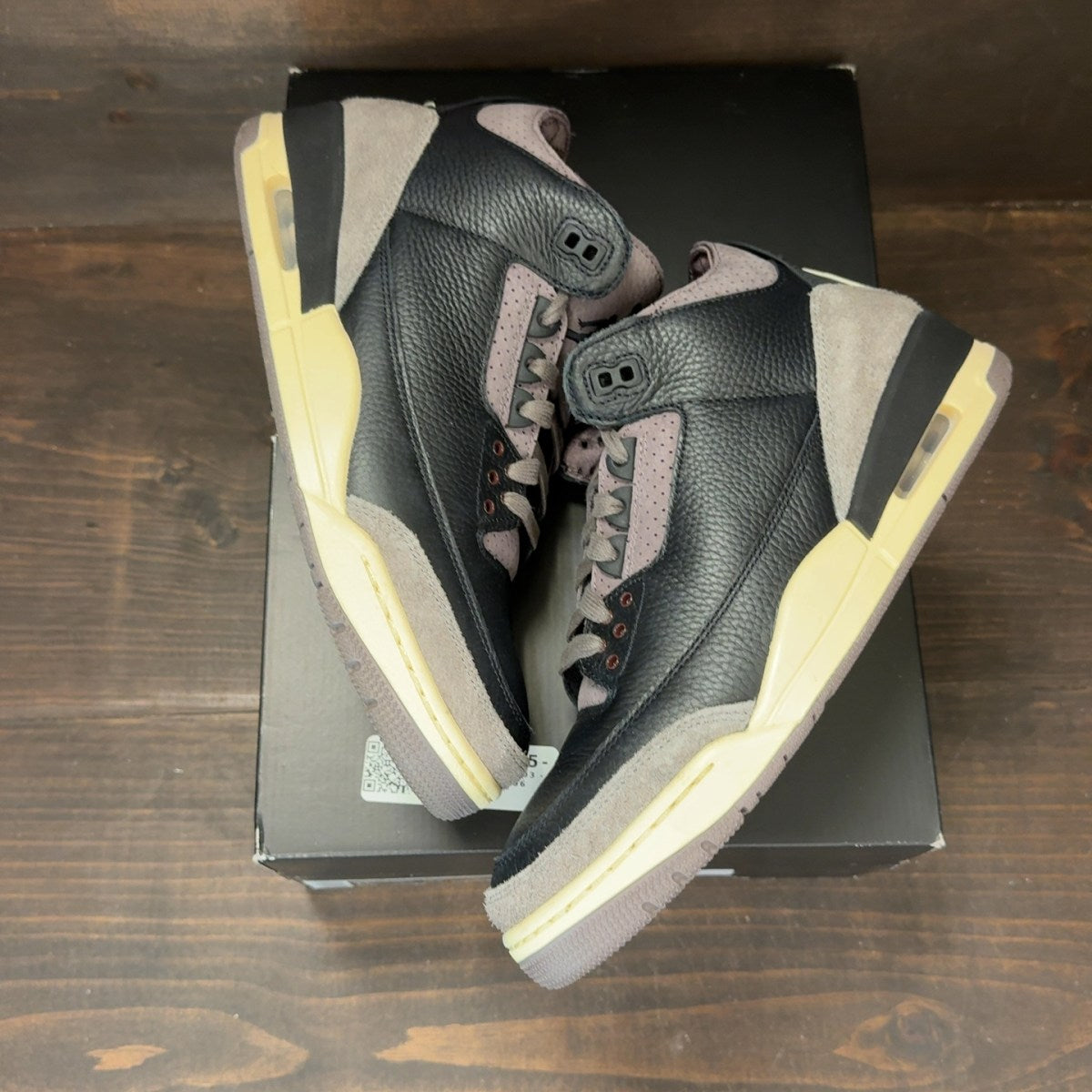 Jordan 3 Retro OG SP A Ma Maniére While You Were Sleeping (Women's) - Image 2