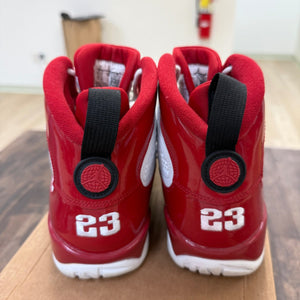 Jordan 9 Retro White Gym Red Size 11 (Pre-Owned) - Image 3