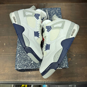Jordan 4 Retro Midnight Navy Size 7.5 (Pre-Owned) - back