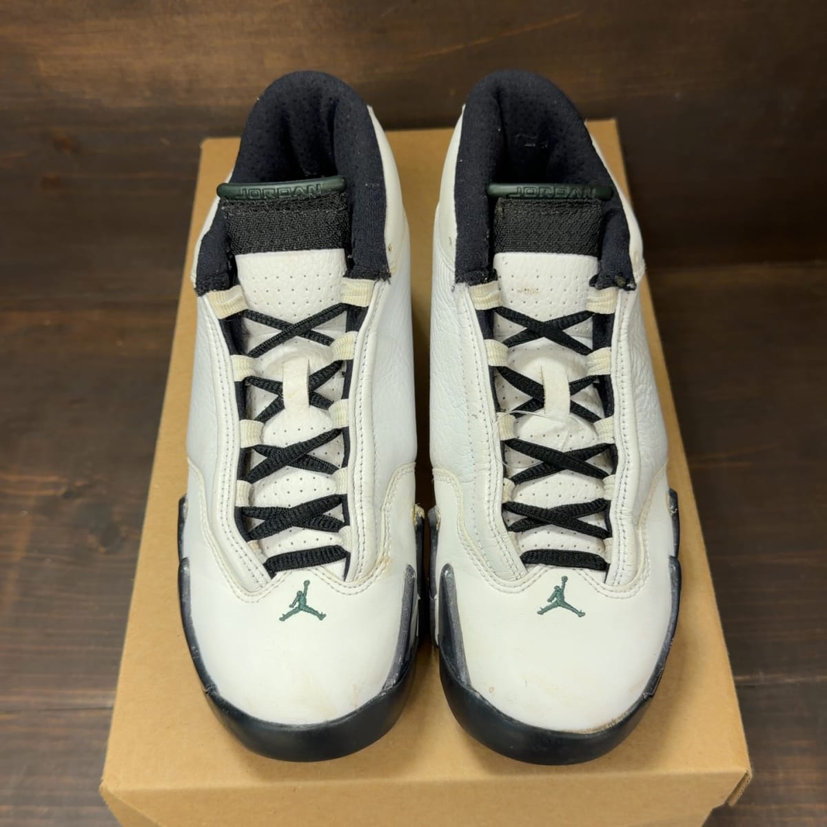 Jordan 14 Retro Oxidized Green (2016) (GS) Size 5Y (Pre-Owned) - tag