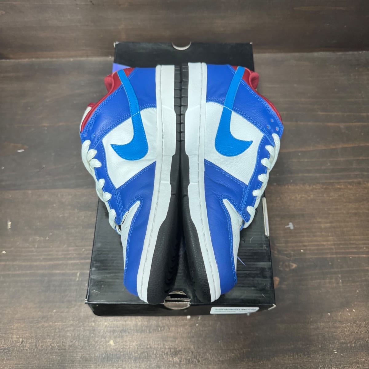 Nike SB Dunk Low Neptune Size 9.5 (Pre-Owned) - tag