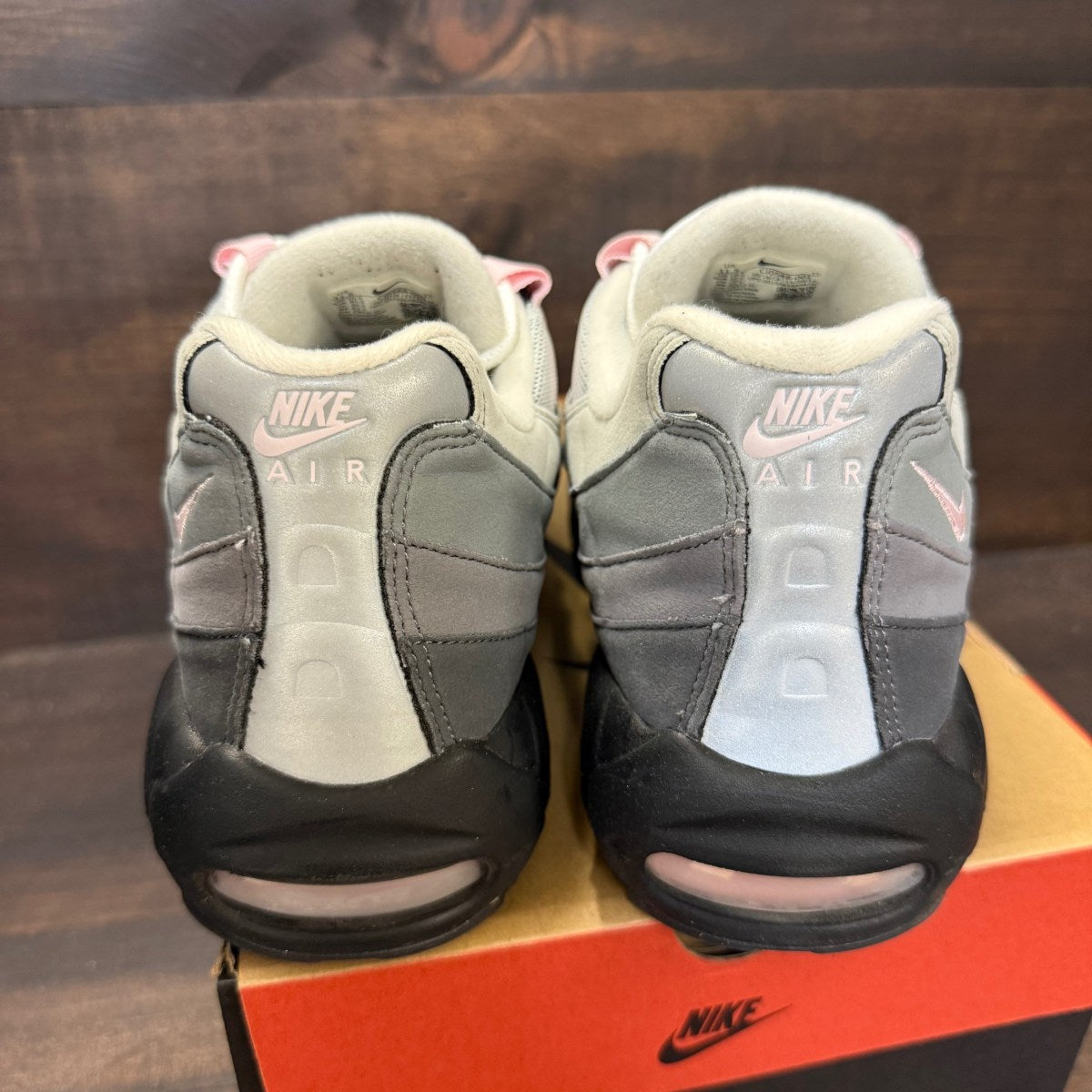 Nike Air Max 95 Gunsmoke Pink Foam - Image 3