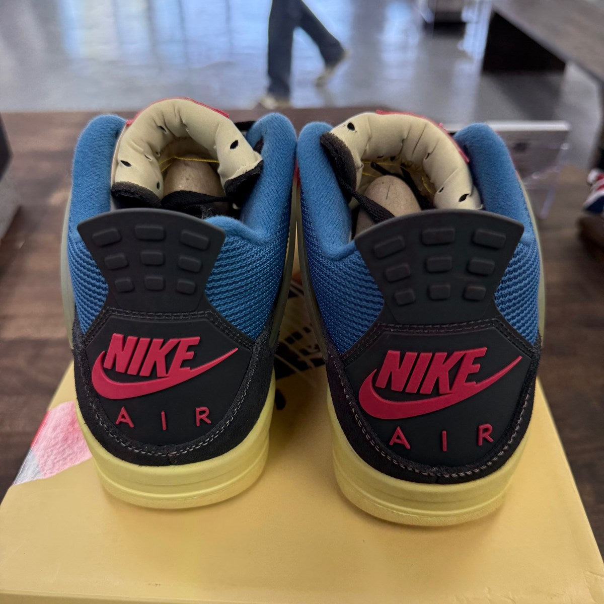 Jordan 4 Retro Union Off Noir - Image 4