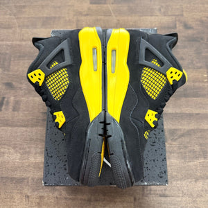 Jordan 4 Retro Thunder (2023) (GS) - Image 3