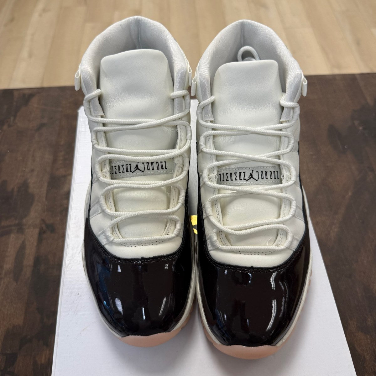 Jordan 11 Retro Neapolitan (Women's) - Image 2