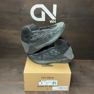 adidas Yeezy QNTM Onyx Size 9 (Pre-Owned) - front