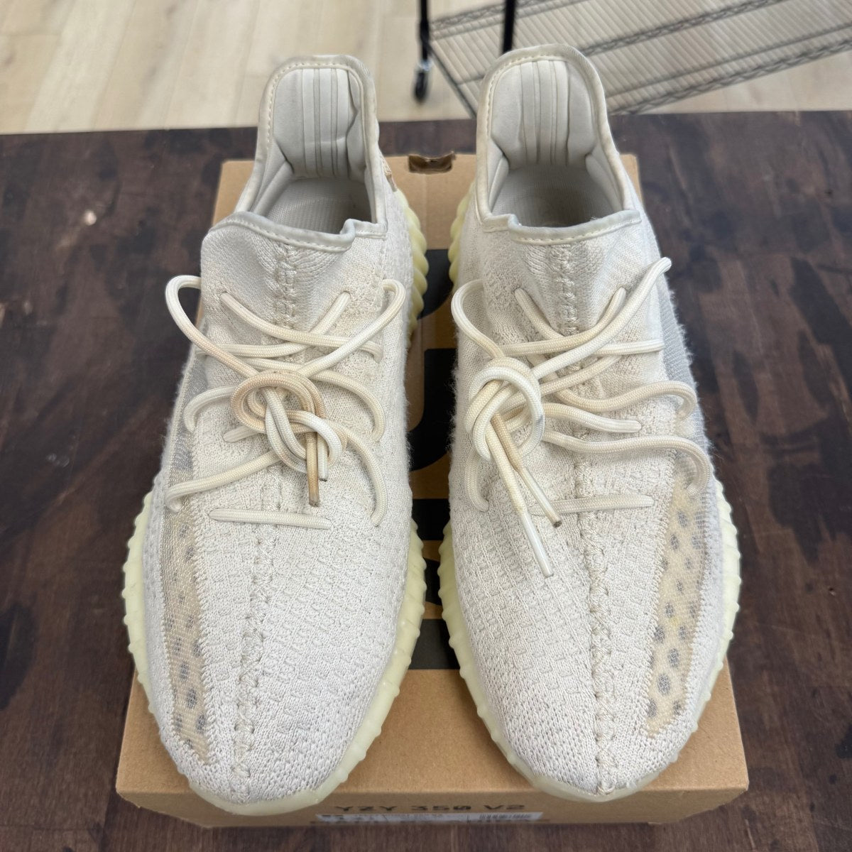adidas Yeezy Boost 350 V2 Bone Size 12.5 (Pre-Owned)