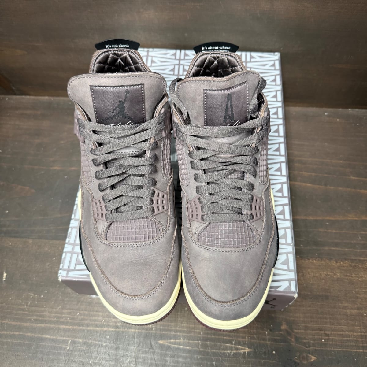 Jordan 4 Retro SP A Ma Maniére Violet Ore Size 9.5 (Pre-Owned) - back