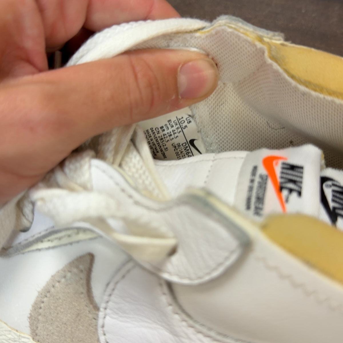 Nike Blazer Low sacai White Patent Leather Size 10.5 (Pre-Owned) - aux